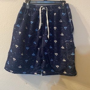 Sailboat print swim trunks size XL
